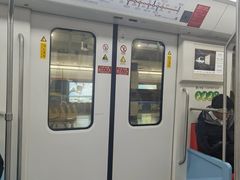 -中山北路(地铁站)