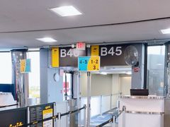 -纽瓦克自由国际机场