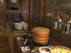 自助取餐区-北京王府井希尔顿酒店·万斯阁西餐厅