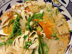 -串串叔叔麻辣烫(兴华街店)