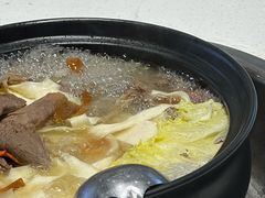 -九寨沟特色牦牛肉汤锅