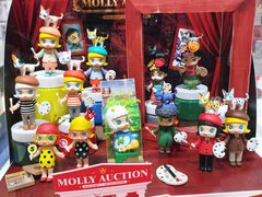 -泡泡玛特POPMART(上海环球港店)