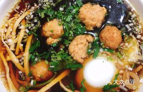 Old Taiyuan Stir-Fried Noodles