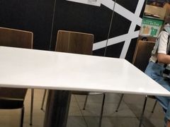 -麦当劳(田林好又多店)