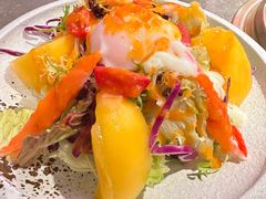 温泉蛋蟹柳色拉-谷牛日式烤肉(宝山U天地店)