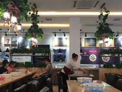 大堂-拿渡·水煮鱼麻辣香锅(王府井奥莱·香江小镇店)