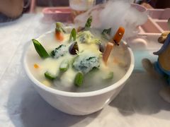 -水桶王国主题餐厅·聚会·生日派对·亲子活动·家庭套餐(亚龙湾希尔顿店)