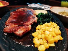 西冷烘烤牛排-萨莉亚意式餐厅(杭州滨江天街店)