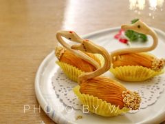 金牌榴莲酥-宴会中心