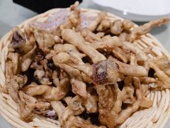 -阿三鱼头泡饼·家常菜