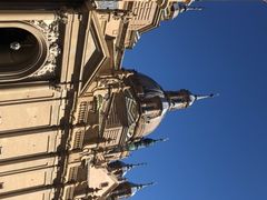 -皮拉尔圣母圣殿主教座堂