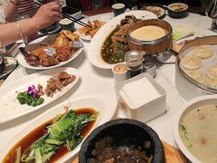 -梅利汴京烤鸭•开封豫菜地标店(东大街店)