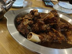 -聚首堂·特色小吃·肘子(什刹海德胜门店)