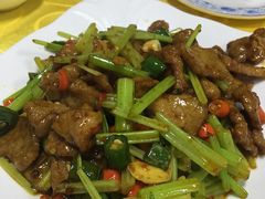 -珍巷福地四合院菜馆(复兴门店)