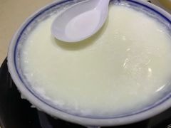 冻双皮奶-百花传统甜品店(原址店)