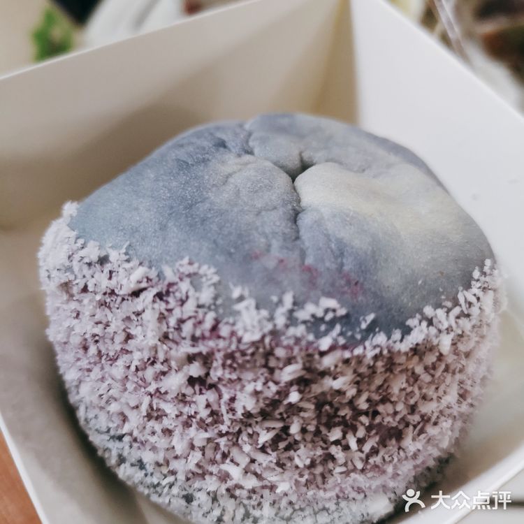 被因为颜值种草的，买了两个墩墩…