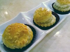 酥皮焗流沙汤丸-又一间茶点轩(百汇广场店)