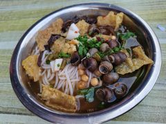 -螺满地螺丝粉