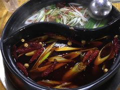 -灌县老妈砂锅串串香(万科红生活广场店)