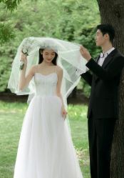 -喜爱高定婚纱摄影