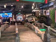 -忆江南·金鹏船宴