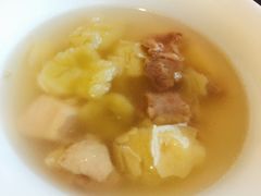 青花瓷白果炖土鸡汤-盐帮食坊•小河帮川菜(四川师大店)