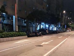 -串嘴爸爸