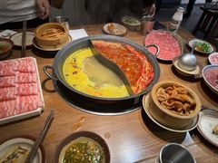 -巴卤社老火锅(财富店)