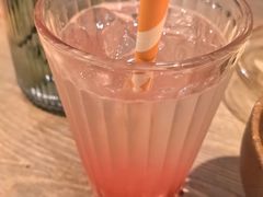 -耶里夏丽·新疆菜·28年喀什老馆(田林东路店)