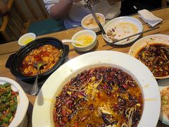 -严记小天府酸菜鱼(西四路店)