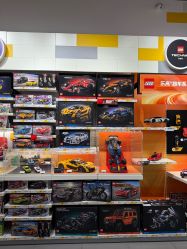 -乐高授权专卖店(浦东嘉里城店)