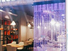 -杨小贤(东融国际影城店)