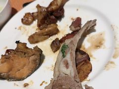 -松咖啡自助餐厅·松北香格里拉