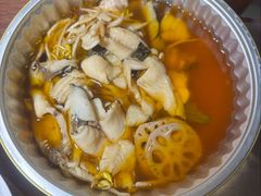 -沸腾鱼乡(知春路分店)