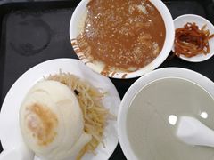 -聚德华天护国寺小吃(甜水园店)