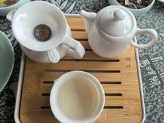 -湖畔居茶楼(湖滨店)