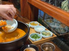 -银米·云南传统过桥米线(双廊黑金冠店)
