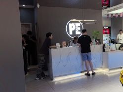 -PE SALON