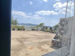-鹏城人家海鲜酒家·23年老字号(较场尾店)