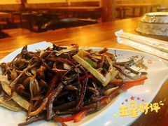 -小厨子私房菜·云南美食店