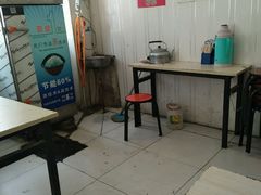 -咱家王新国把子肉(县东巷店)