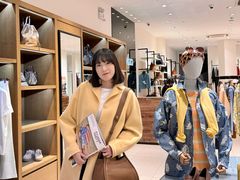 -枫叶小镇奥特莱斯