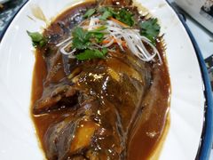 红焖深海鲽鱼-崴海渔村(虹梅路店)