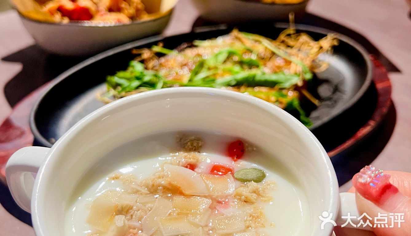 静安寺海派西餐搭精酿，这夜晚的味儿，对了！