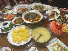 -钵家大院·地道湖北菜(江夏·大花岭店)