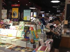 -西西弗书店&矢量咖啡(壹方购物中心店)