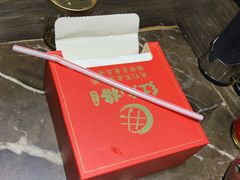 -红九格老火锅(三峡广场店)