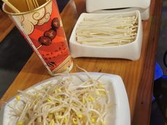 -小小河边鱼(天润城店)