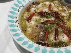 -姚姚酸菜鱼·金戈戈香港豉油鸡(喜荟城联名店)