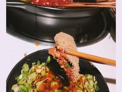 -钢管厂五区小郡肝串串香(奥克斯广场锦城万达店)